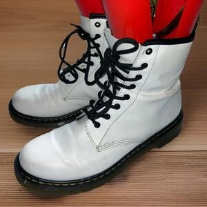 Womens Doc Martens Softy T  White Leather boots 1460 Sz 6